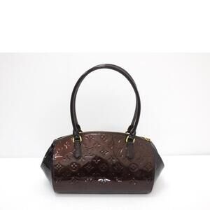 Louis Vuitton Sherwood Vernis